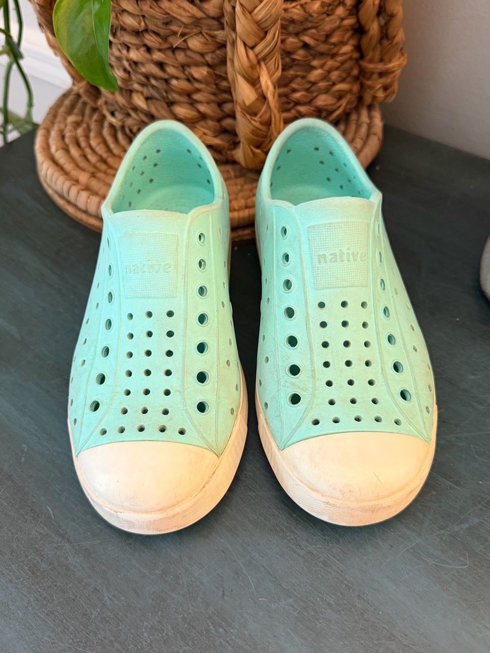 Native Navy kids shoes. Mint green C13 play condition.